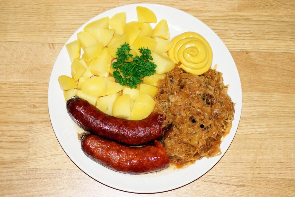 saucisse montbeliard pomme de terre