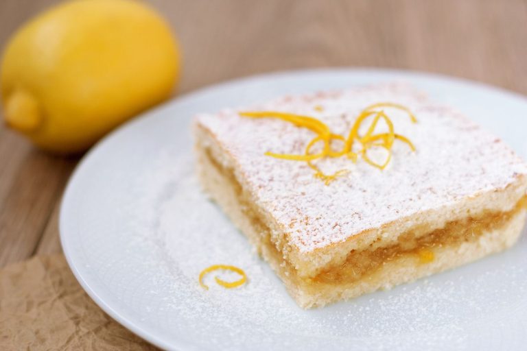 une pate brisee